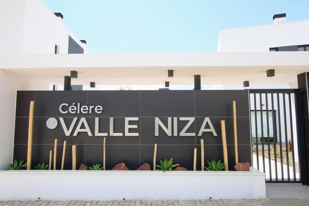 Apartamento Playa Valle Niza Málaga Esterno foto
